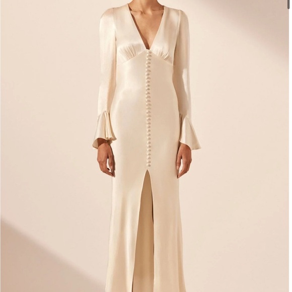 Shona Joy Dresses & Skirts - NWT Shona Joy La Lune Frill Cuff Bias Midi Dress in Cream